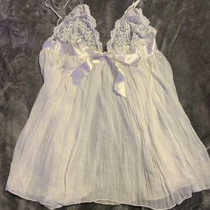 Victoria’s Secret Off White Babydoll with Lace Cups and Satin Bow Detail